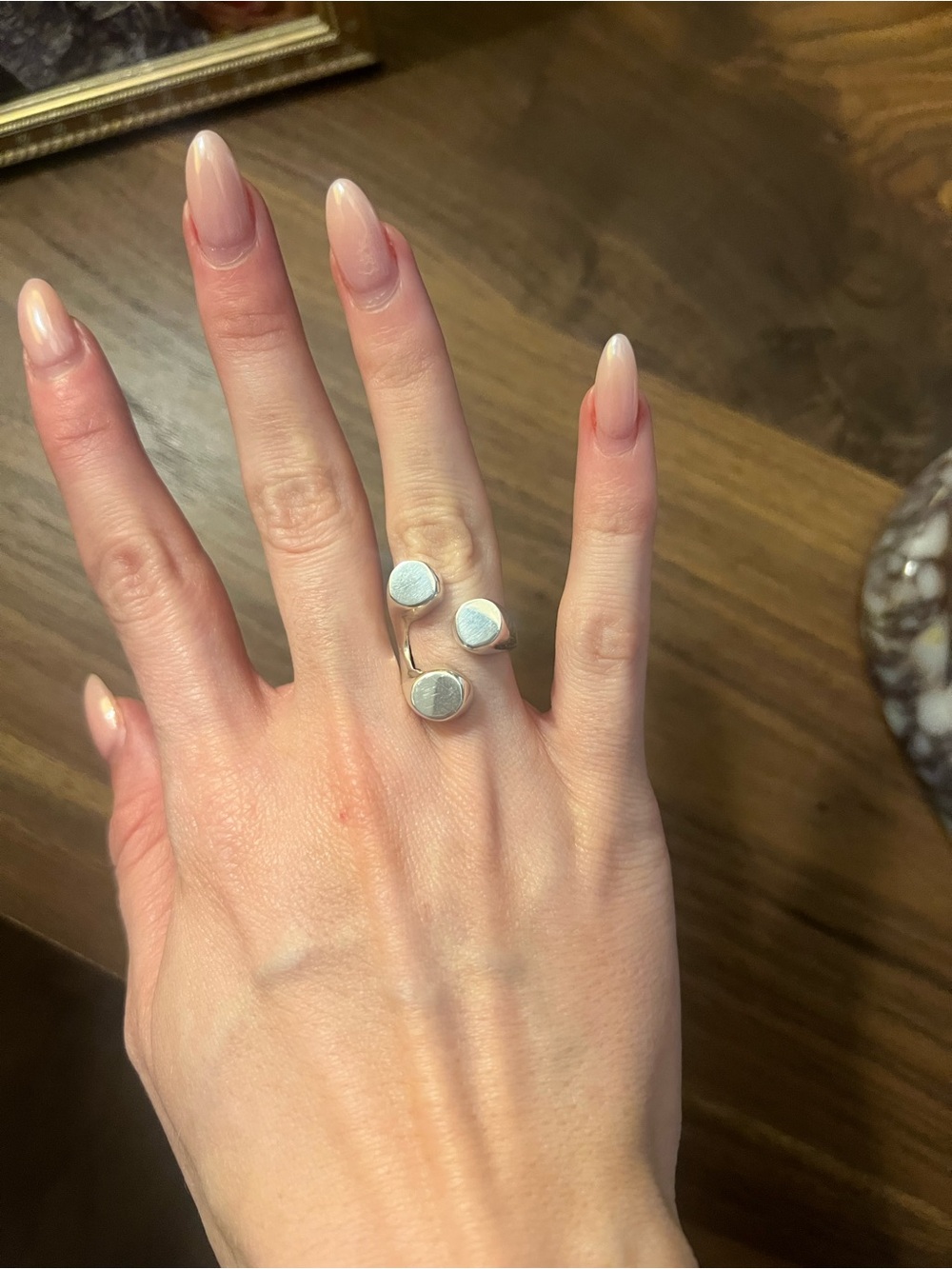 Versani Three Dot Open Ring size 5